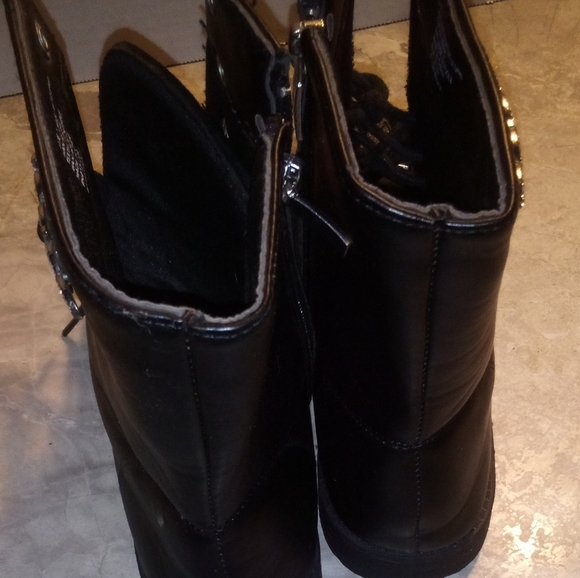 Little girl boots - Picture 4 of 5